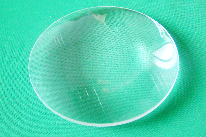Biconvex lens